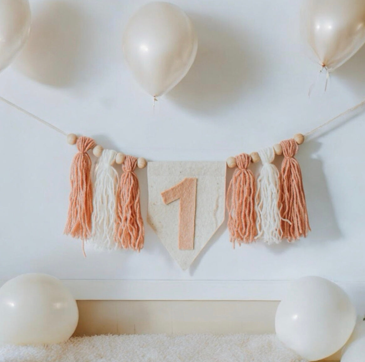 Ghirlandă aniversara one